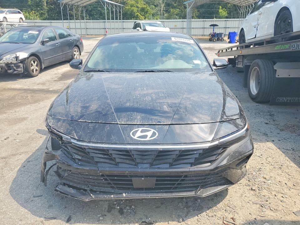 2025 HYUNDAI ELANTRA SEL 5