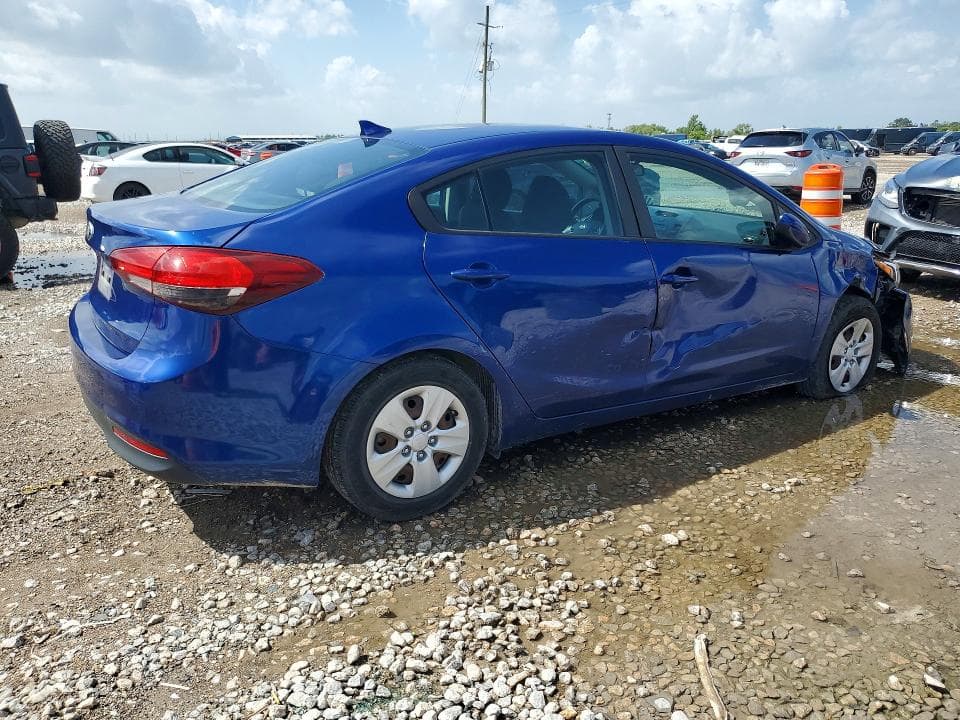 2017 KIA FORTE LX 3