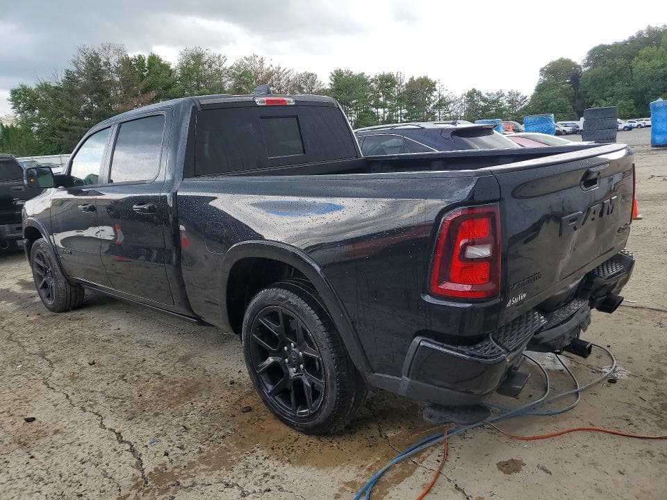 2025 RAM 1500 LARAMIE 2