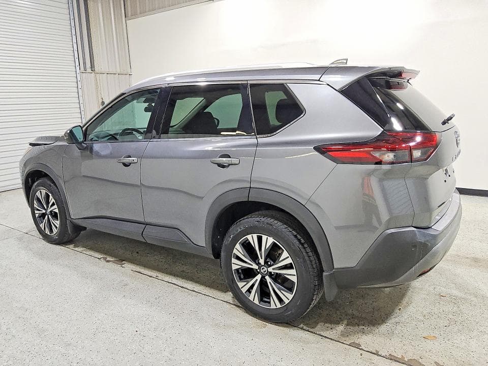2021 NISSAN ROGUE SV 2