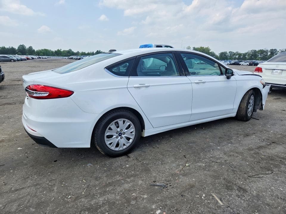 2019 FORD FUSION S 3