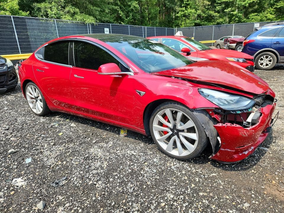 2019 TESLA MODEL 3 4