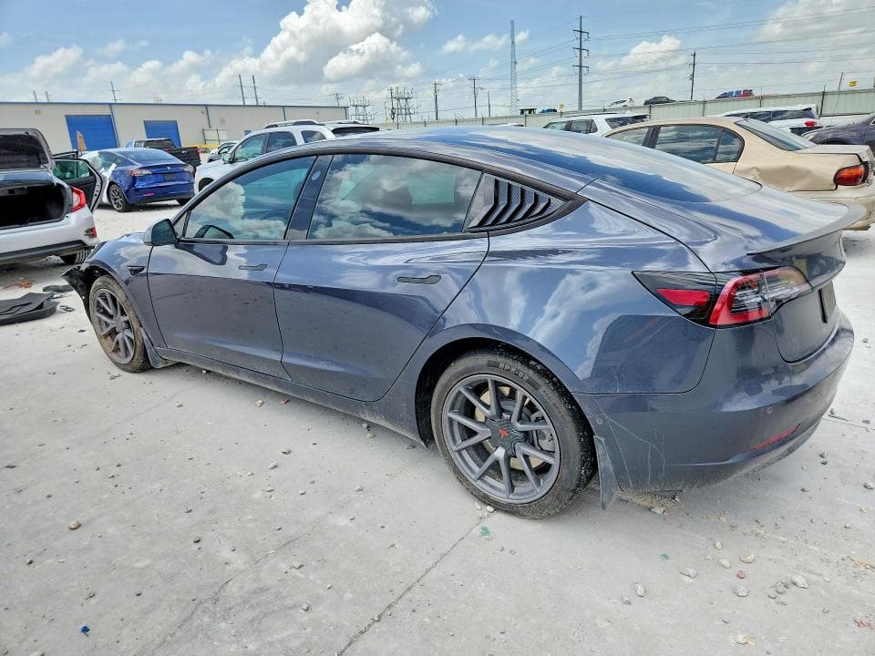 2021 TESLA MODEL 3 2