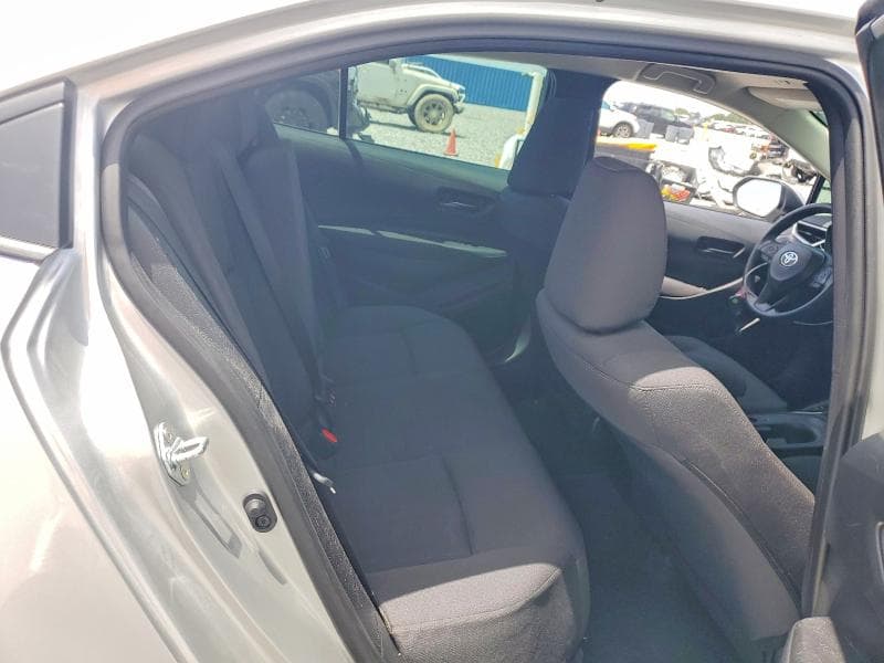 2025 TOYOTA COROLLA LE 10