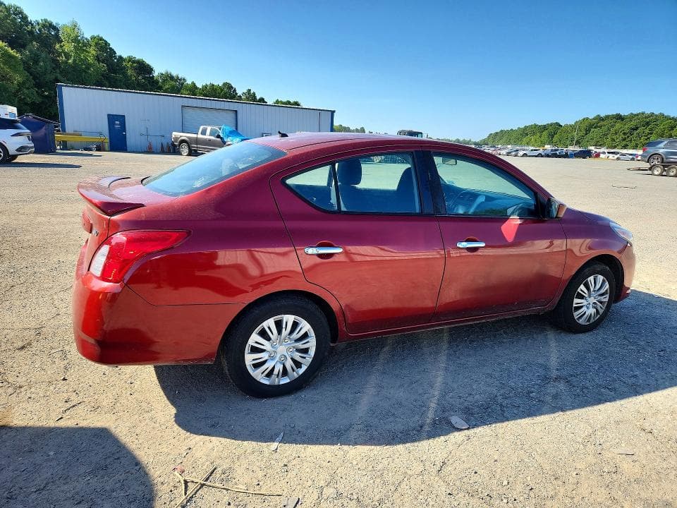 2017 NISSAN VERSA 1.6 SV 3