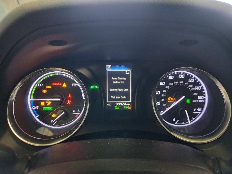 2019 TOYOTA CAMRY LE 9