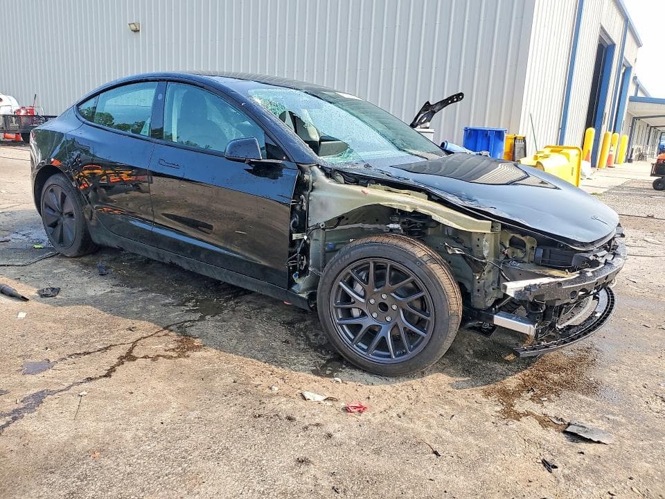2026 TESLA MODEL 3 4