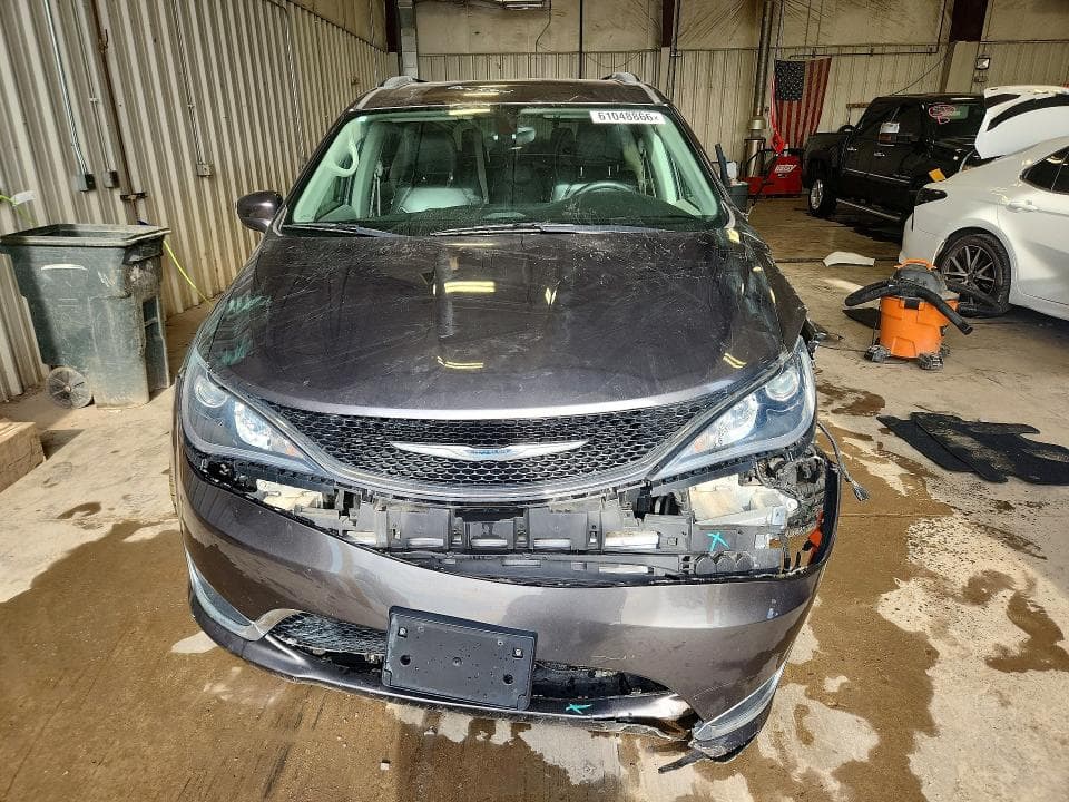 2017 CHRYSLER PACIFICA TOURING L 5
