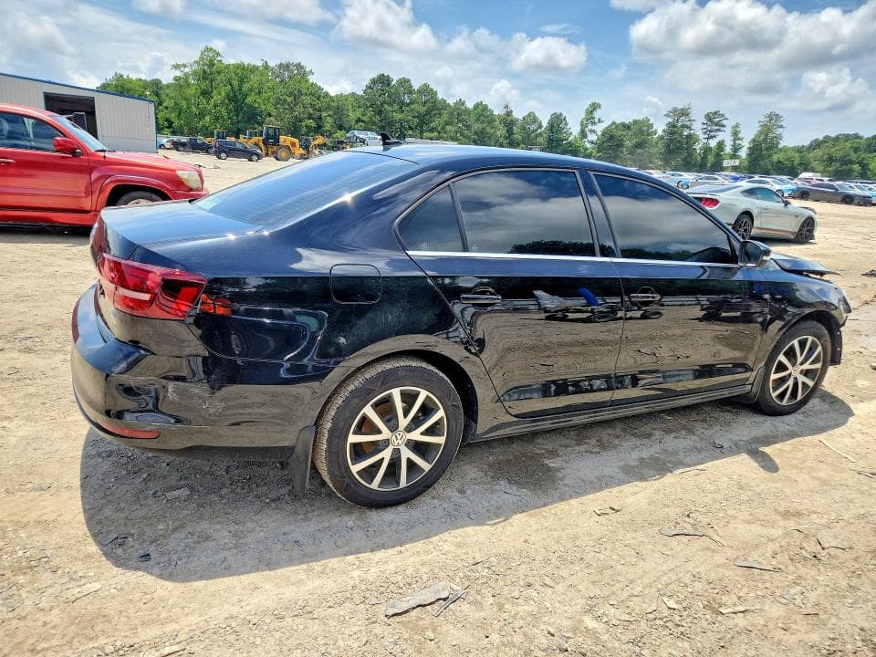 2017 VOLKSWAGEN JETTA SE 3