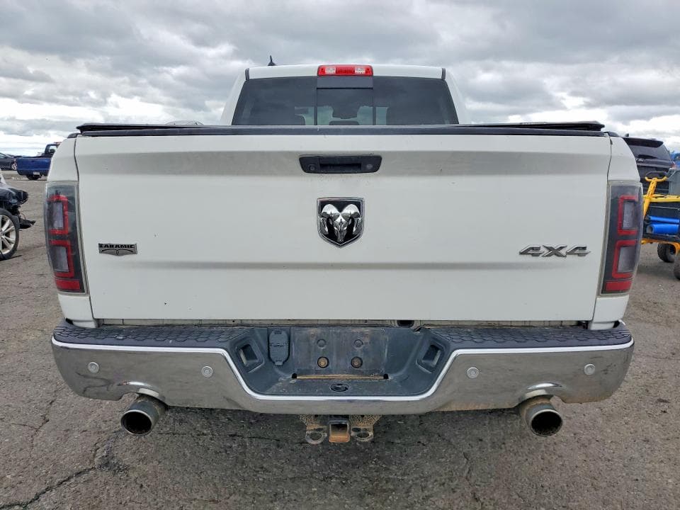 2017 RAM 1500 LARAMIE 6