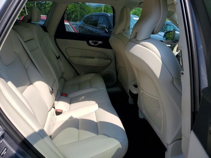 2019 VOLVO XC60 T5 11