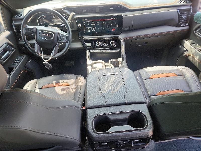 2025 GMC SIERRA K2500 AT4 8