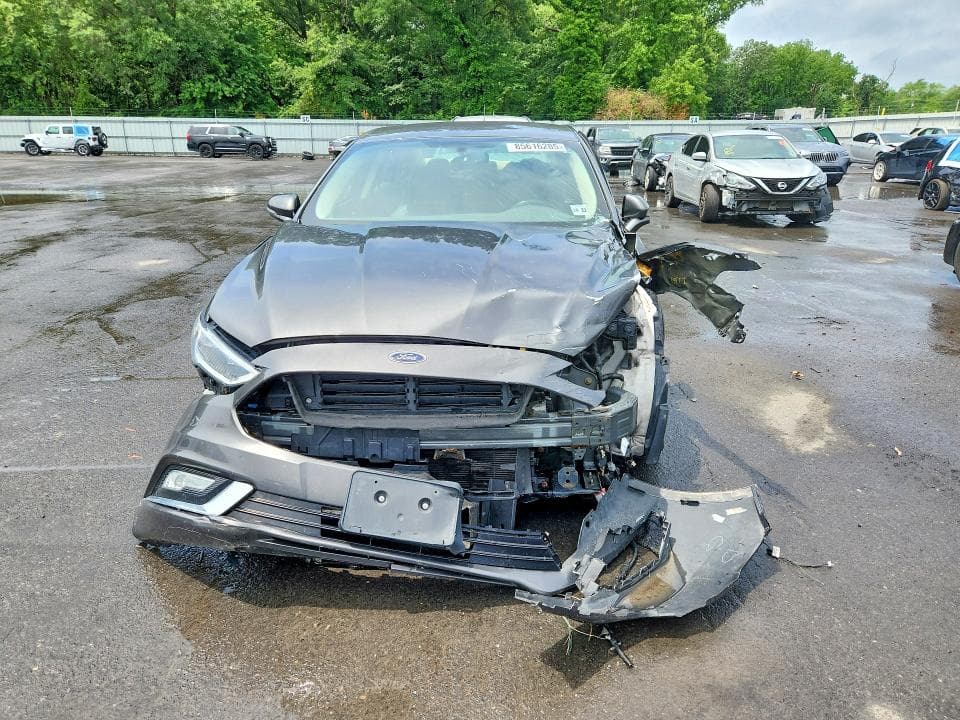 2017 FORD FUSION SE 5