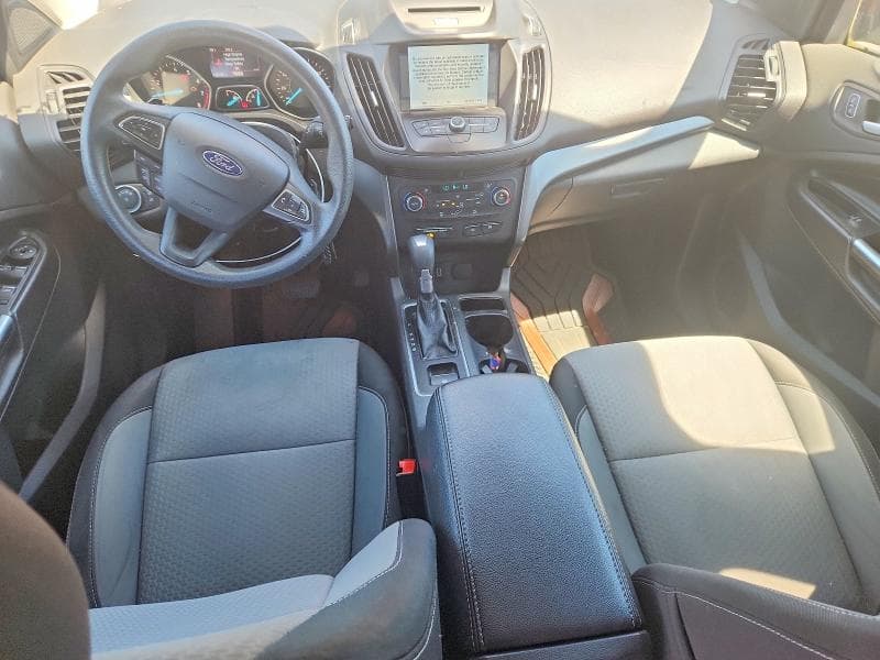 2017 FORD ESCAPE SE 8