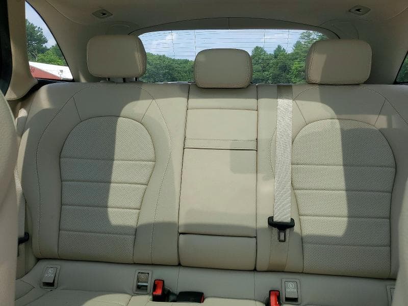 2019 MERCEDES-BENZ GLC 300 4MATIC 10