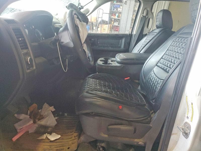 2022 RAM 1500 CLASSIC TRADESMAN 7