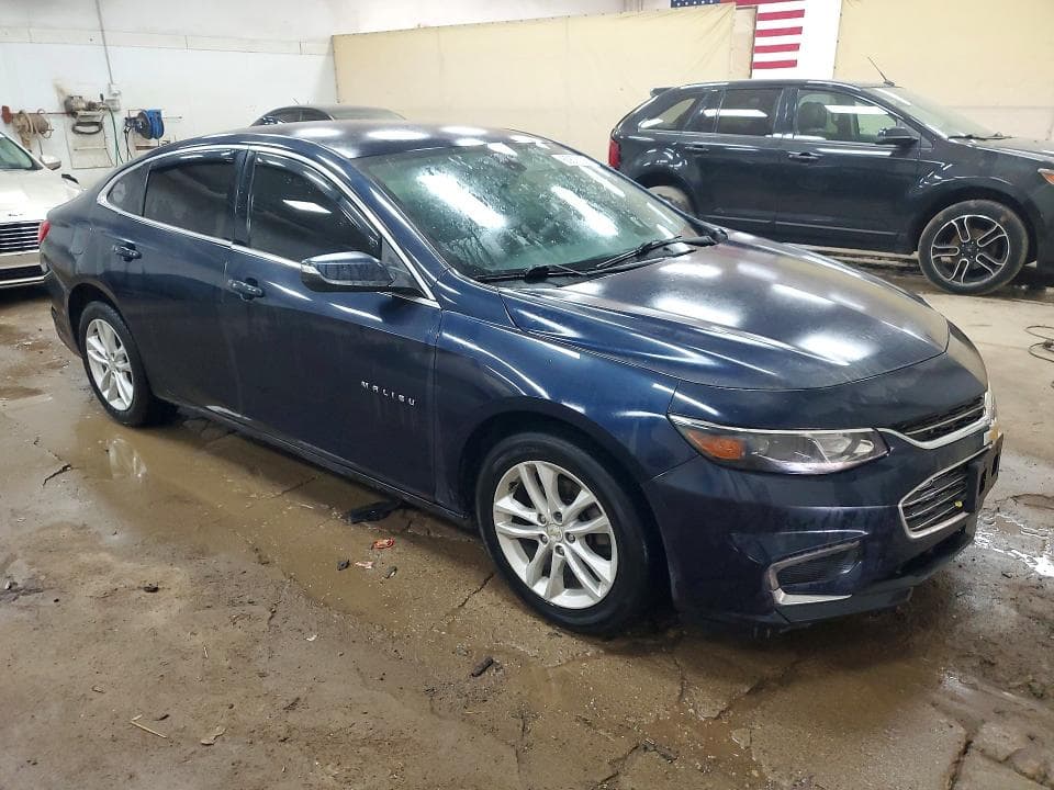 2017 CHEVROLET MALIBU LT 4