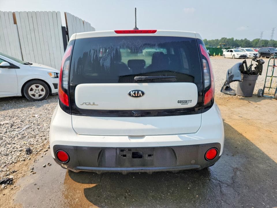 2018 KIA SOUL BASE 6