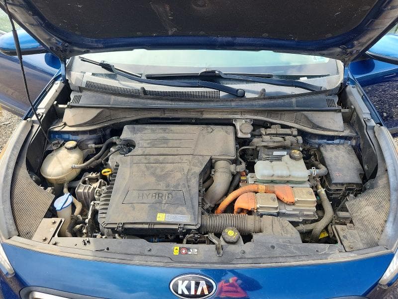 2019 KIA NIRO LX 12