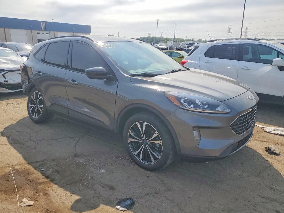2022 FORD ESCAPE SEL 4