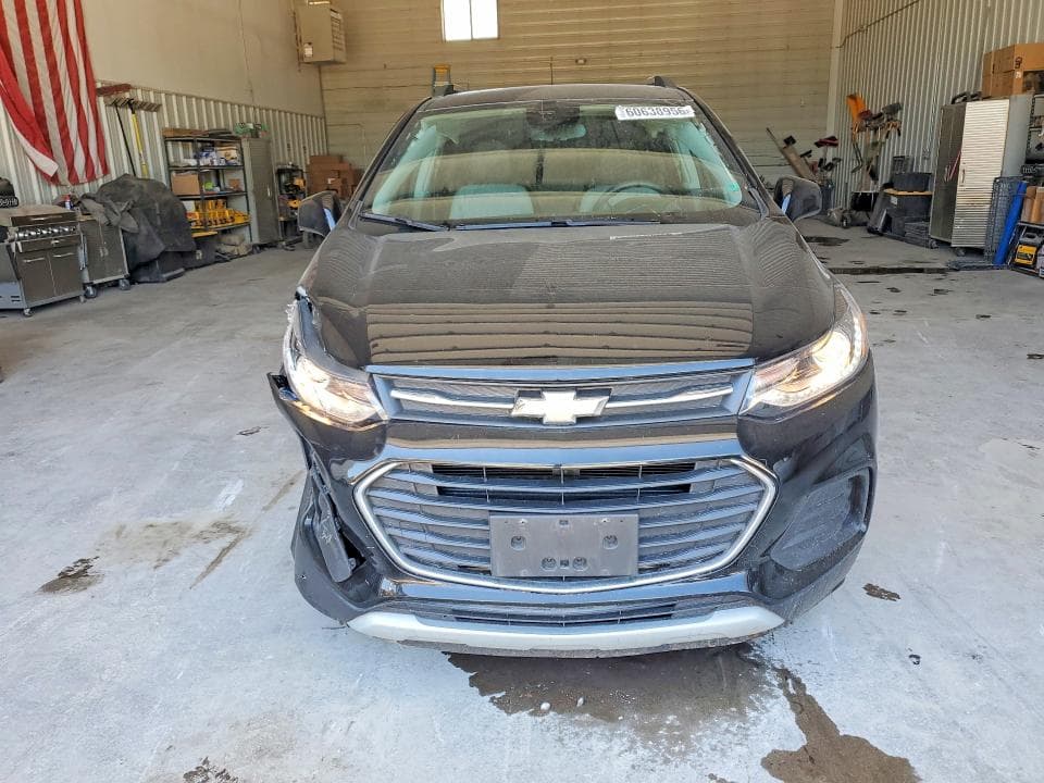 2021 CHEVROLET TRAX 1LT 5