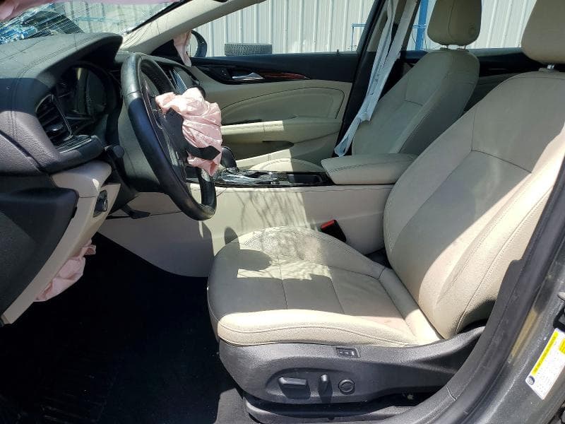 2019 BUICK REGAL ESSENCE 7