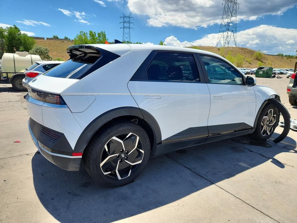 2022 HYUNDAI IONIQ 5 SEL 3