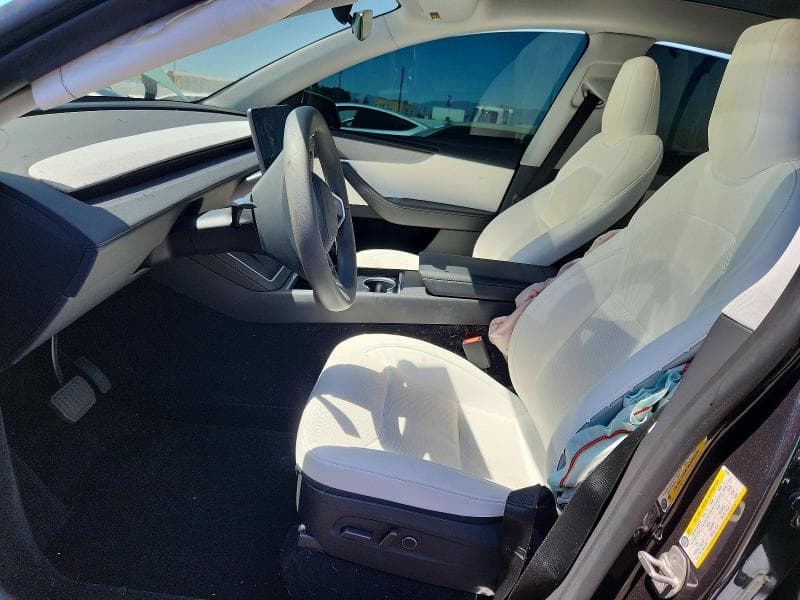 2026 TESLA MODEL Y 7