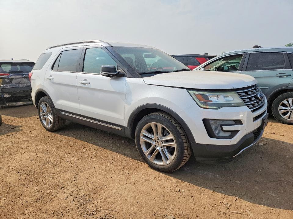 2017 FORD EXPLORER XLT 4