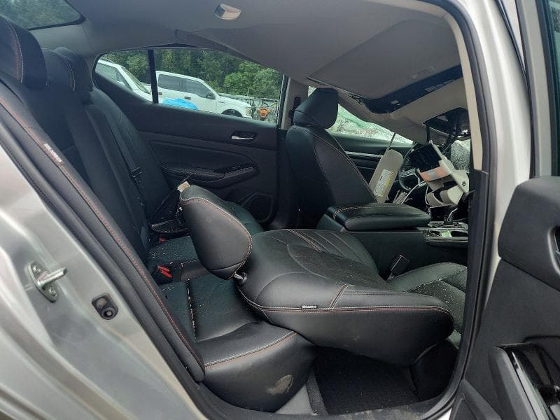 2024 NISSAN ALTIMA SR 10