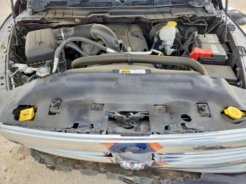 2019 RAM 1500 CLASSIC SLT 11