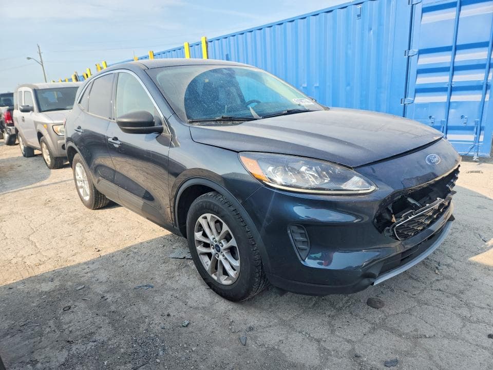 2022 FORD ESCAPE SE 4