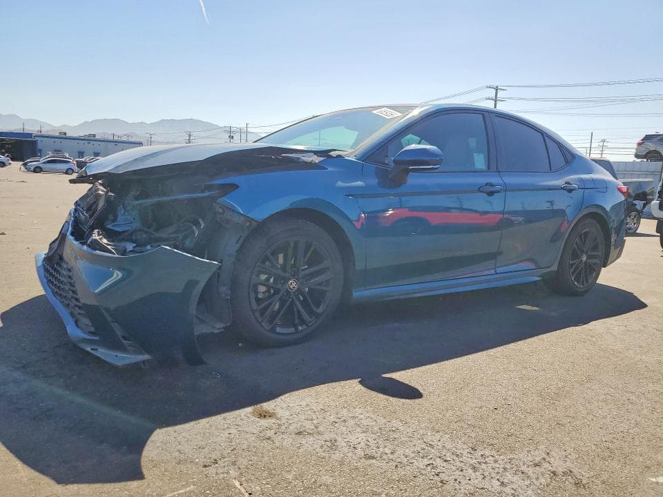 2025 TOYOTA CAMRY SE - 1