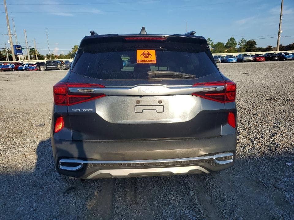 2023 KIA SELTOS S 6