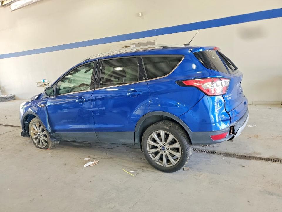 2017 FORD ESCAPE TITANIUM 2