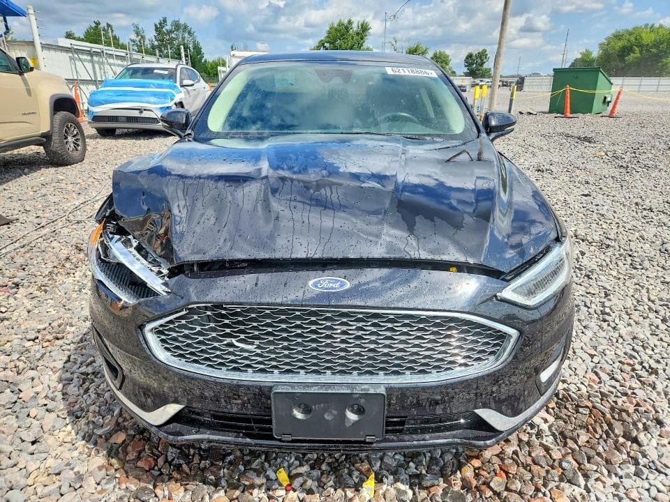 2019 FORD FUSION TITANIUM 5