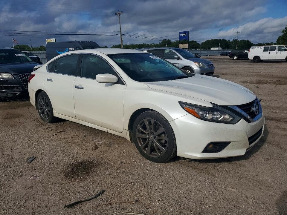 2018 NISSAN ALTIMA 2.5 SR 4