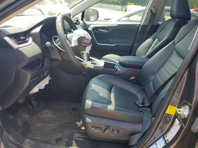 2022 TOYOTA RAV4 XLE PREMIUM 7