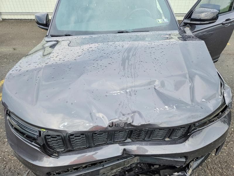 2022 JEEP GRAND CHEROKEE L LAREDO 12