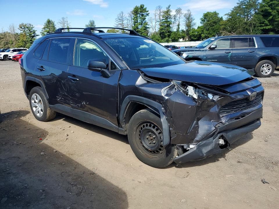 2019 TOYOTA RAV4 LE 4