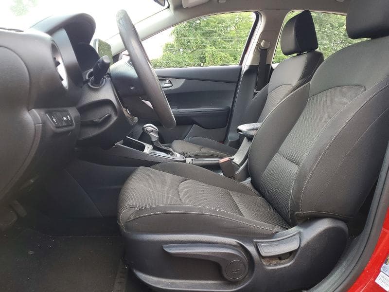 2019 KIA FORTE LXS 7