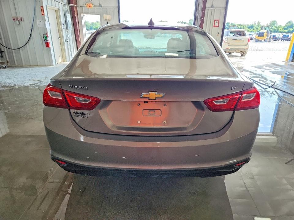 2017 CHEVROLET MALIBU LT 6