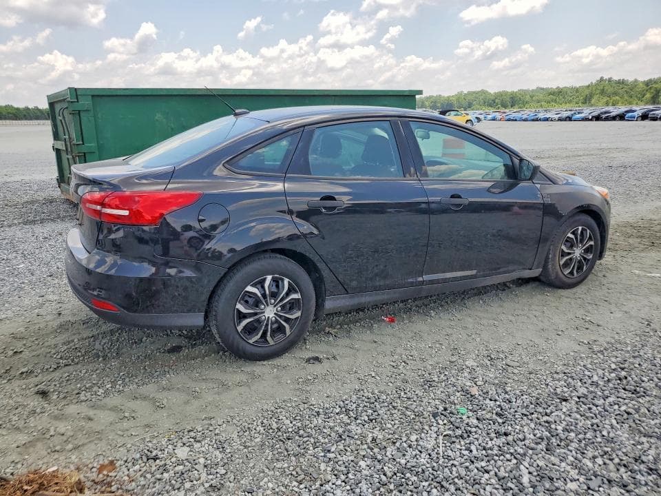 2018 FORD FOCUS S 3