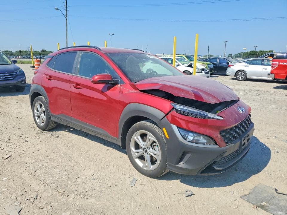 2023 HYUNDAI KONA SEL 4