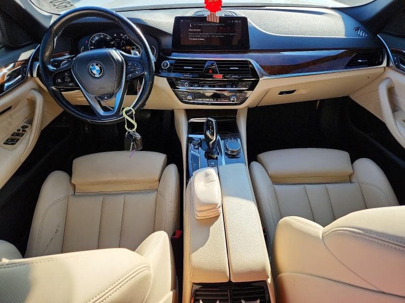2018 BMW 530 XI 8