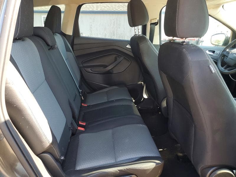 2017 FORD ESCAPE SE 11
