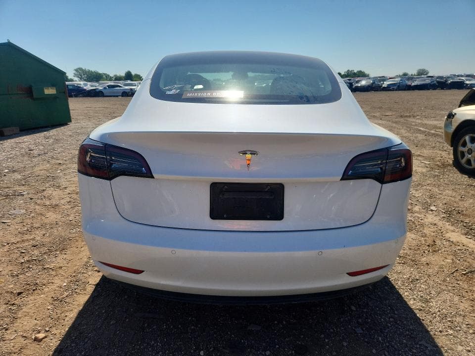 2020 TESLA MODEL 3 6