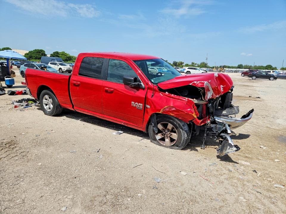 2019 RAM 1500 CLASSIC SLT 4