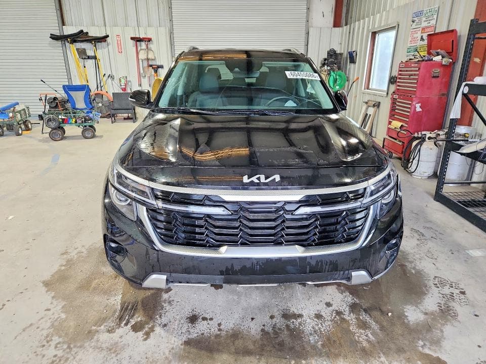 2024 KIA SELTOS EX 5
