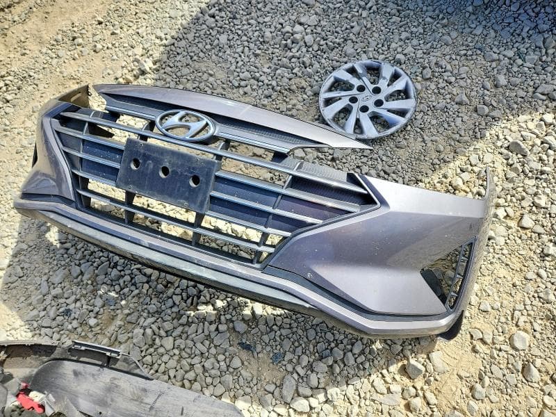 2020 HYUNDAI ELANTRA SE 12